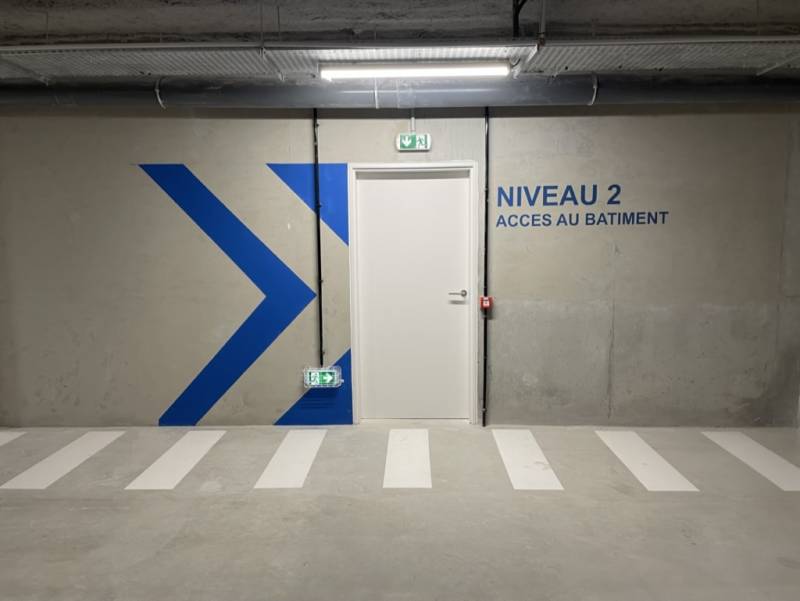 Travaux de Peinture Intérieur de Bureau et marquage parking à Marseille 13002