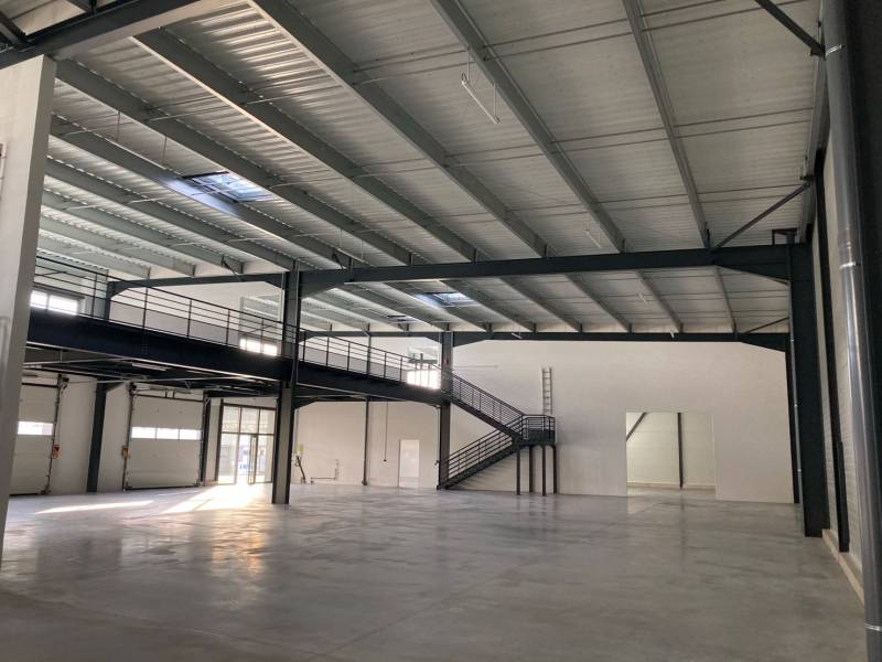 Travaux de peinture pour un entrepôts neuf à La Ciotat - CHANTIER LPDR II