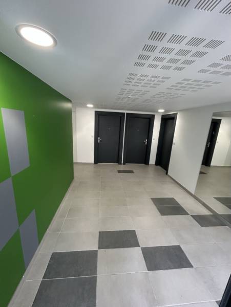 Travaux de peinture d'une résidence neuves de 81 logements à Istres