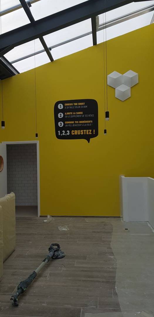 travaux de peinture pour l'interieur d'un restaurant à Manosque