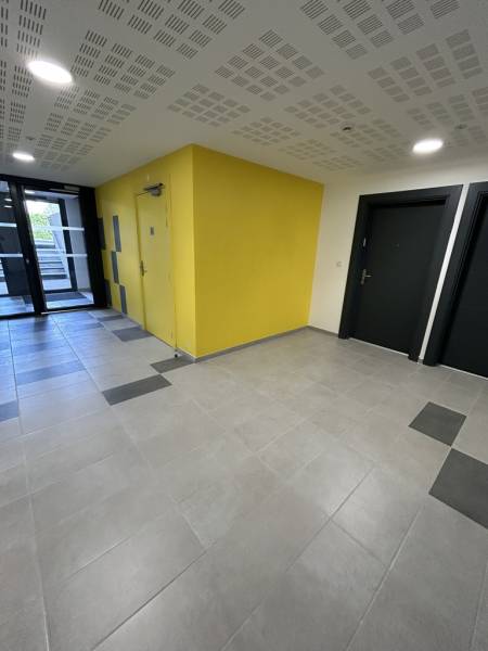 Travaux de peinture d'une résidence neuves de 81 logements à Istres