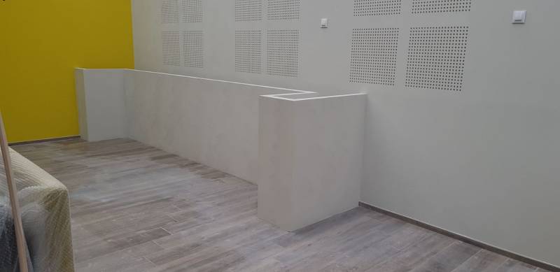 travaux de peinture pour l'interieur d'un restaurant à Manosque