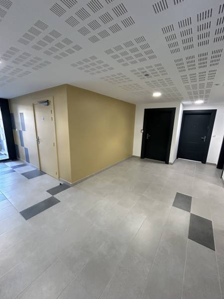 Travaux de peinture d'une résidence neuves de 81 logements à Istres