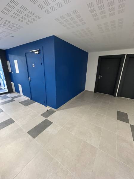 Travaux de peinture d'une résidence neuves de 81 logements à Istres